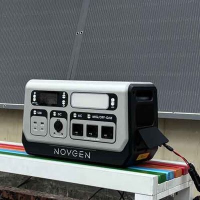 Nhà máy điện ban công di động 2200W 2048WH Nhà máy năng lượng năng lượng mặt trời